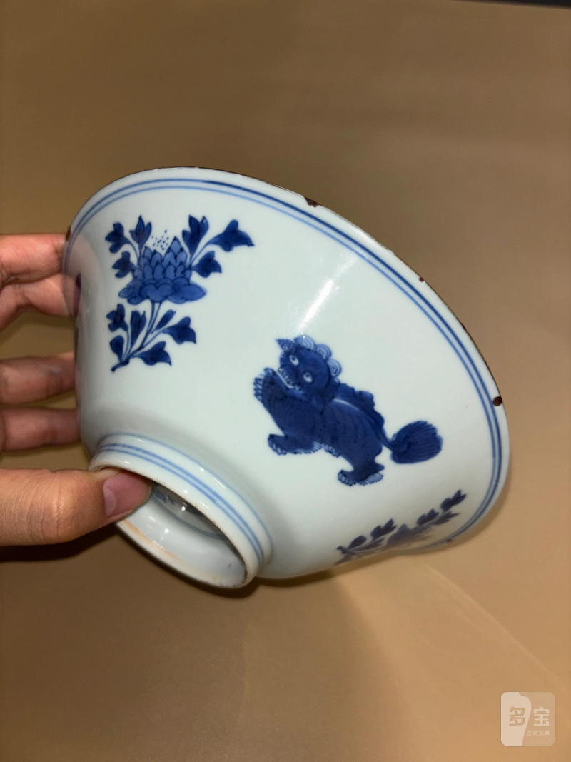 清康熙 青花狮子花卉纹碗 - 图6